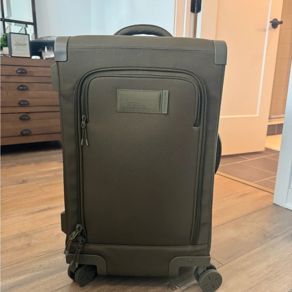 Dagne Dover Larger Seattle Carry-On - Picture 1 of 9